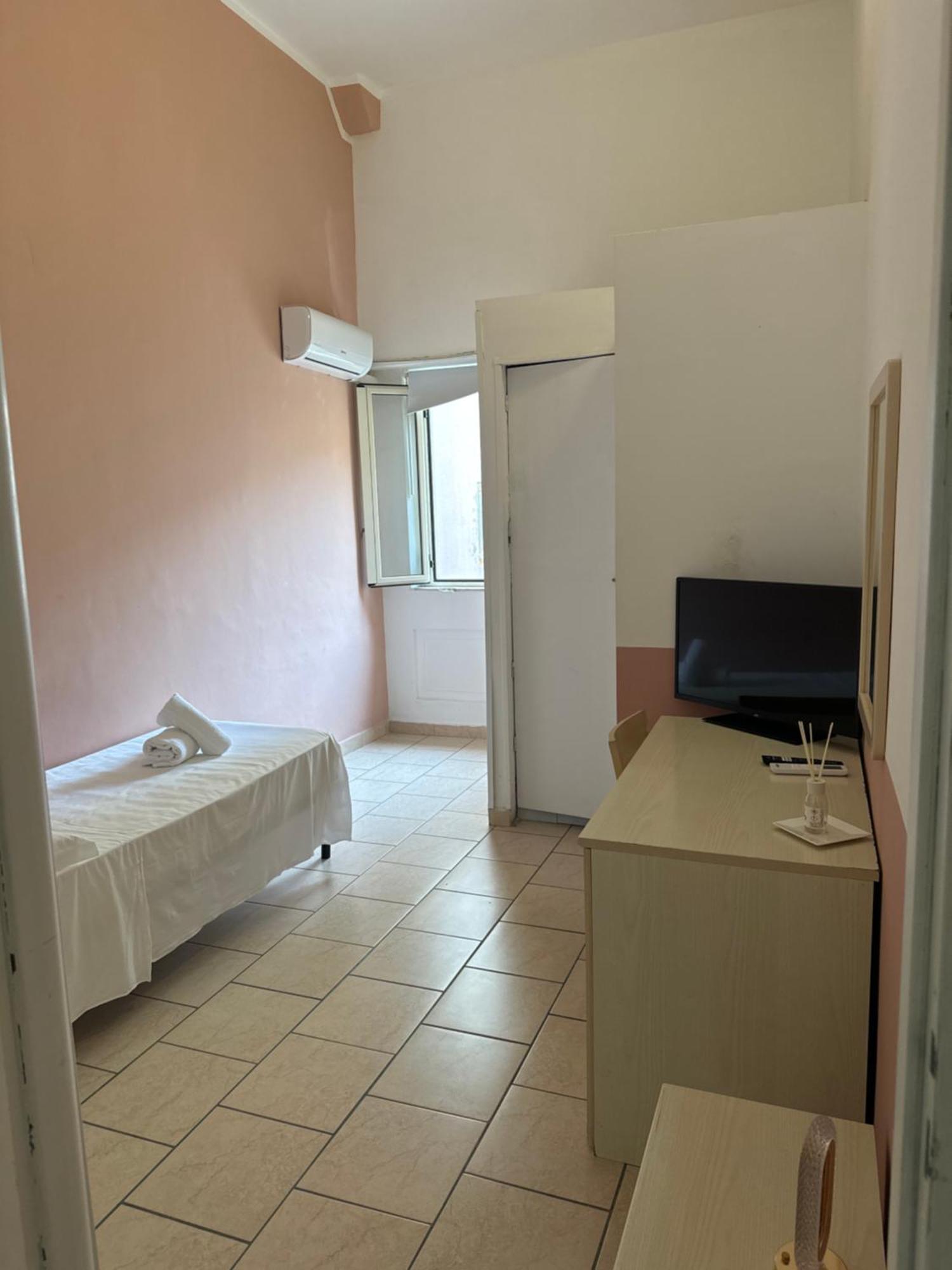 Garibaldi Rooms Reggio di Calabria Kültér fotó
